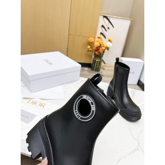 Dior Autumn/Winter New Martin Boots with Thick Heels, High Heels, Knight Boots, High Barrel, Genuine Leather, Slim Side Zipper, Long Barrel, Short Boots for Women