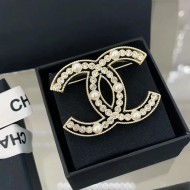 Chanel Classic 6 pearl and diamond studded double-C brooch