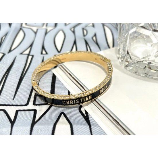 Dior Night Code Diamond Edge Letter Metal Bracelet