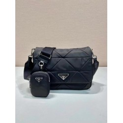 Prada Top quality Iconic triangular logo shoulder bag Re-Nylon Splicing patterns women bag 