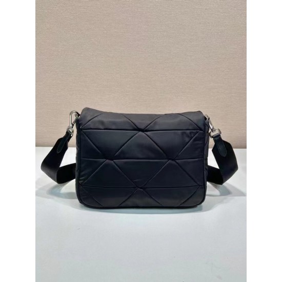 Prada Top quality Iconic triangular logo shoulder bag Re-Nylon Splicing patterns women bag 