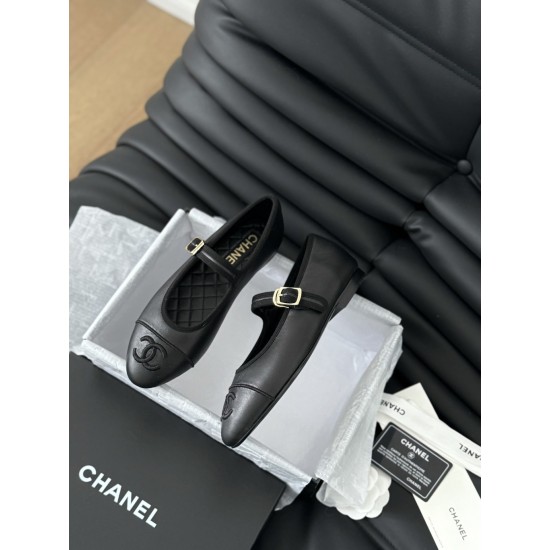 Chanel Female ballet shoes, small leather shoes with a single buckle and flat sole, French Mary Jane shoes