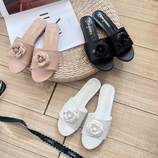 Chanel 24S - Early Spring Camellia Slippers Genuine leather round toe casual Flat Bottom Slippers