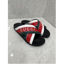 Gucci Green and red combination slide sandals woven with striped rubber slippers sandals