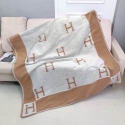 Hermes Air conditioned room blanket H-letter nap blanket