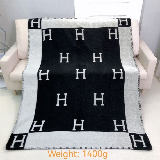 Hermes Air conditioned room blanket H-letter nap blanket