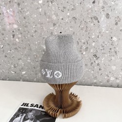 LV New autumn and winter woolen hat versatile, fashionable, warm, pearl letter knitted ear protection, winter cold hat