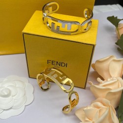 Fendi Advanced letter wristband Adjustable retro style diamond studded women's bracelet