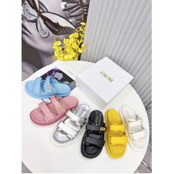 Dior European leather lightweight women's sandals for women's outdoor wear, summer new thick soled casual slippers