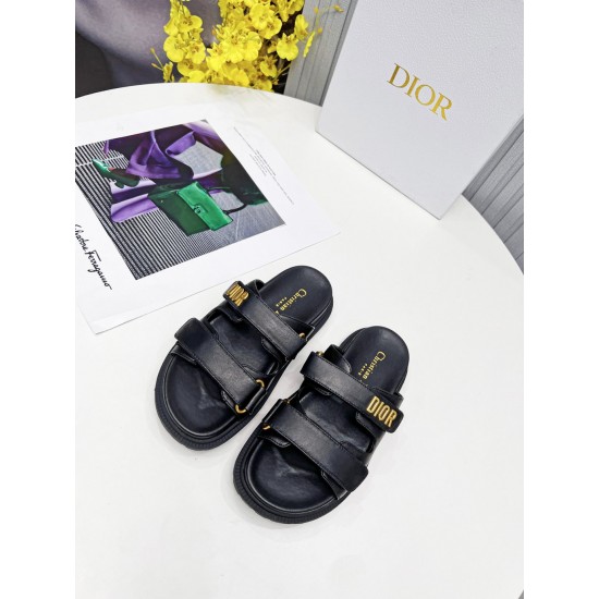 Dior European leather lightweight women's sandals for women's outdoor wear, summer new thick soled casual slippers