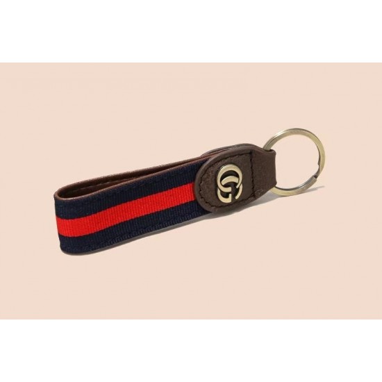 Gucci Ribbon car keychain pendant Minimalist men's and women's high-end genuine leather keychain Couple Key Ring