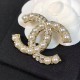 Chanel Classic and versatile high-end socialite 9 pearl brooch New temperament suit accessories chest flower pin