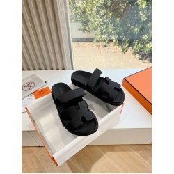 Hermes Thick soled men's summer casual fashion one-piece exterior flat Velcro slippers