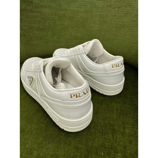 Prada Downtown Perforated Leaghter Sneakers Triangle buckle couple style Shoes