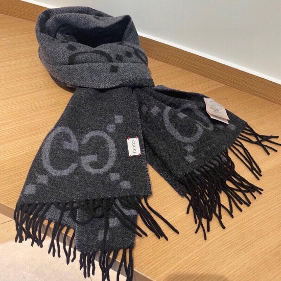 Gucci autumn and winter classic letter warm double-sided cashmere tassel Baita scarf