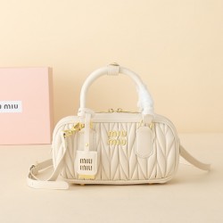 Miumiu high-end pleated fashionable bowling single shoulder diagonal cross women's bag