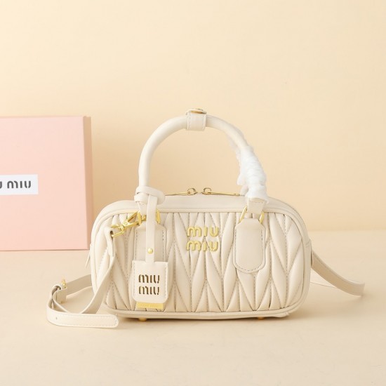 Miumiu high-end pleated fashionable bowling single shoulder diagonal cross women's bag