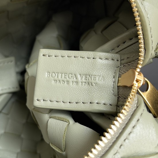 Bottega Veneta Woven texture camera bag High quality sheepskin drawstring zipper Shoulder bag