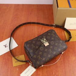 LV Monogram Classic patterns shoulder bag