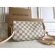 LV  White checkered mahjong bag with classic zipper, single shoulder diagonal cross bag