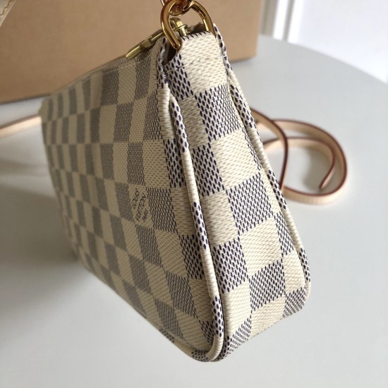 LV  White checkered mahjong bag with classic zipper, single shoulder diagonal cross bag