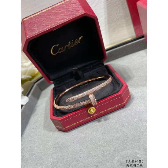 Cartier Bracelet 2240031201