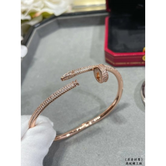 Cartier Bracelet 2240031201