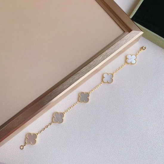 Van Cleef & Arpels Necklace