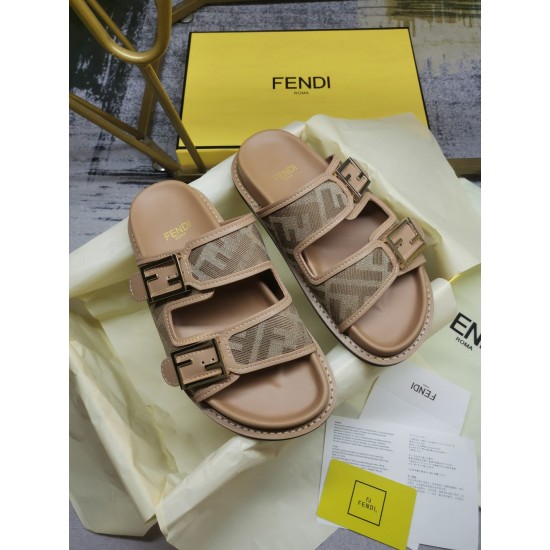 FENDI FF decorative buckle FF pattern Flat bottom slippers